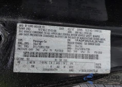 2018 Ford Focus Se z USA, uszkodzony, nr VIN 1FADP3K23JL287403